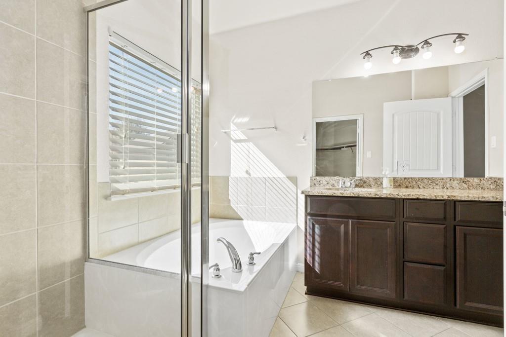12508 Jen Ln Property Photo 11