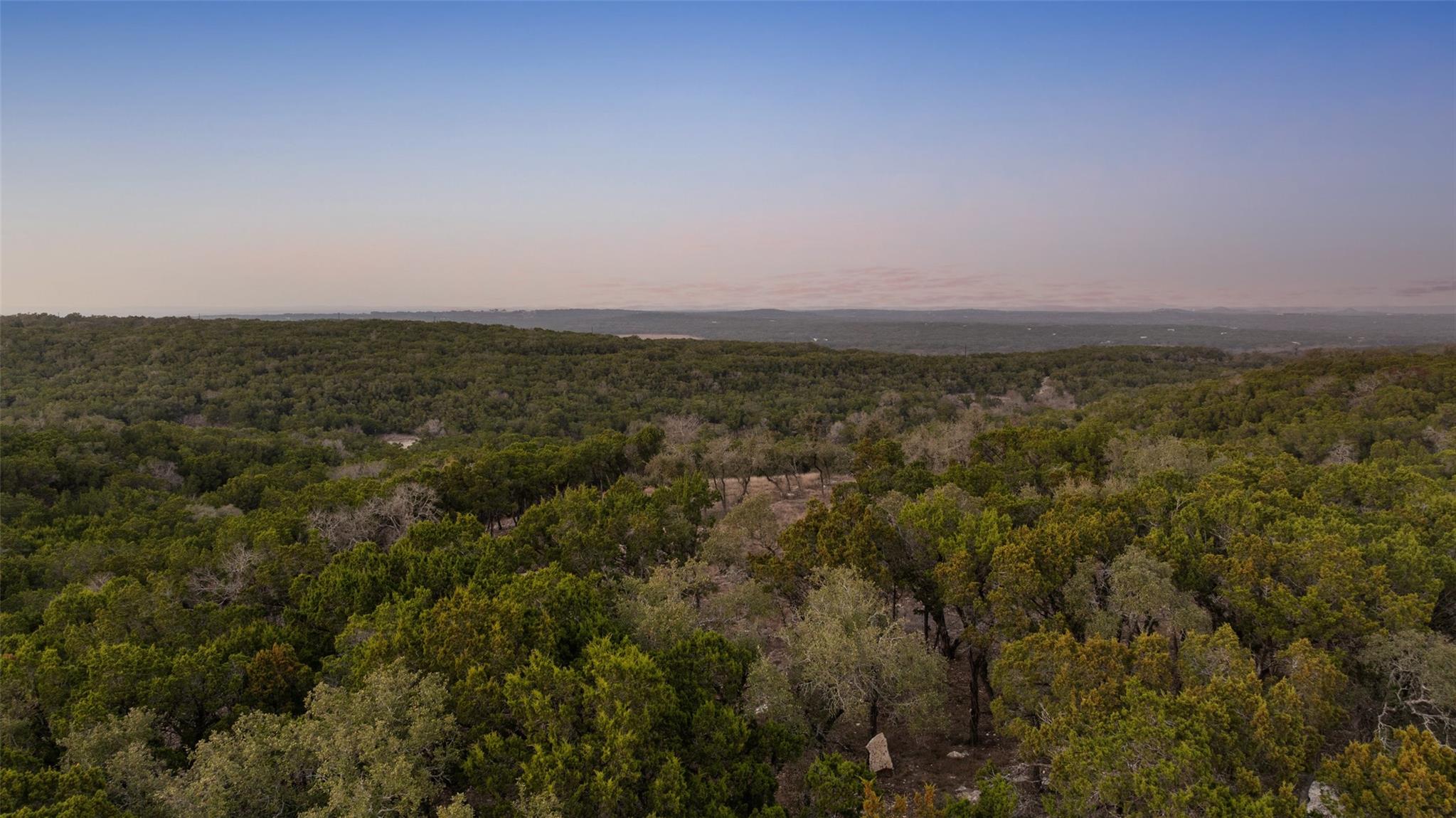 5946 Grotto Creek Ct Property Photo 8