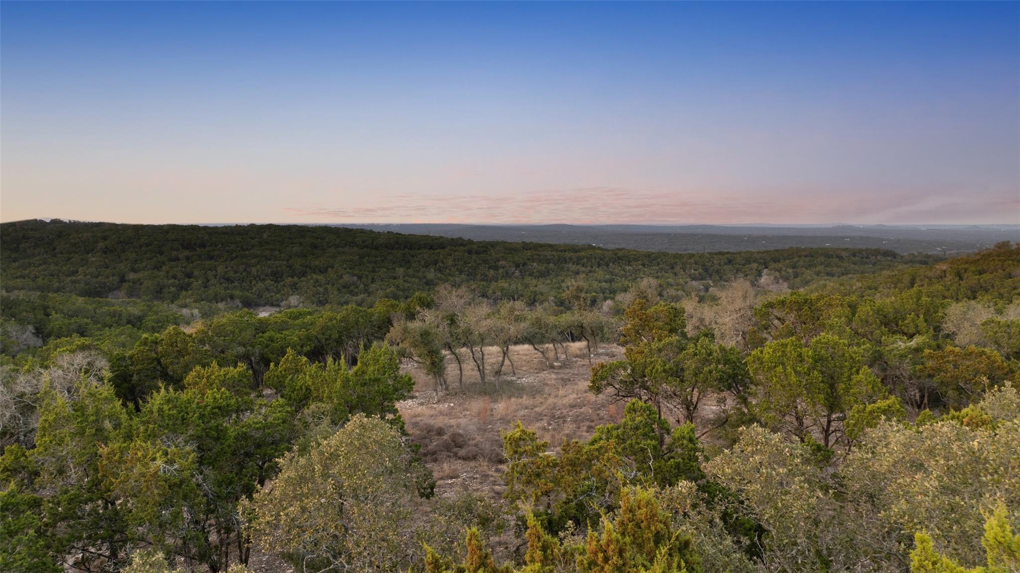 5946 Grotto Creek Ct Property Photo 9