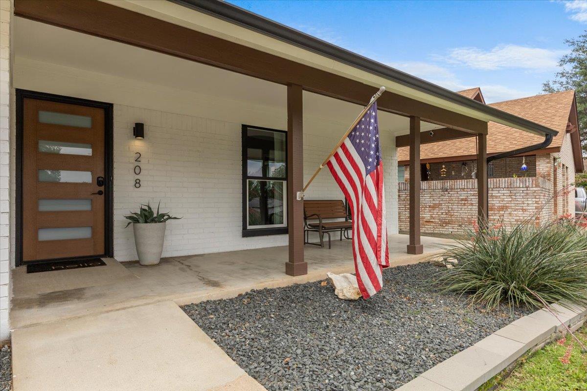 208 Skyloop Dr Property Photo 25