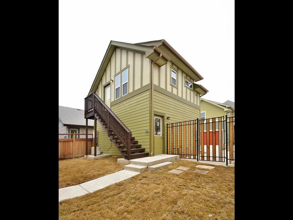 912 Sugaree Ave #b Property Photo 2