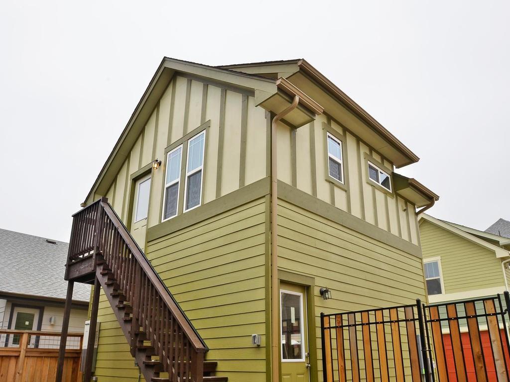 912 Sugaree Ave #b Property Photo 3