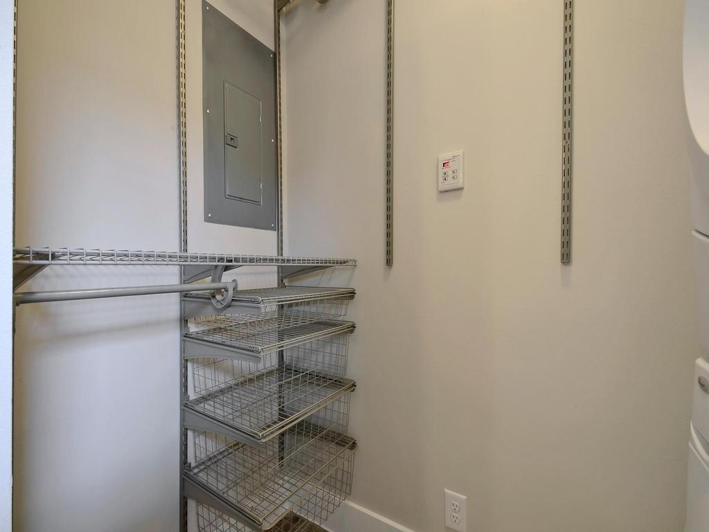 912 Sugaree Ave #b Property Photo 15