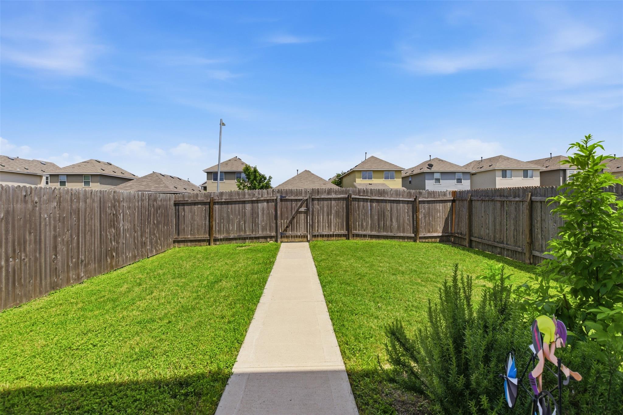 4521 Graceful Ln #469 Property Photo 5