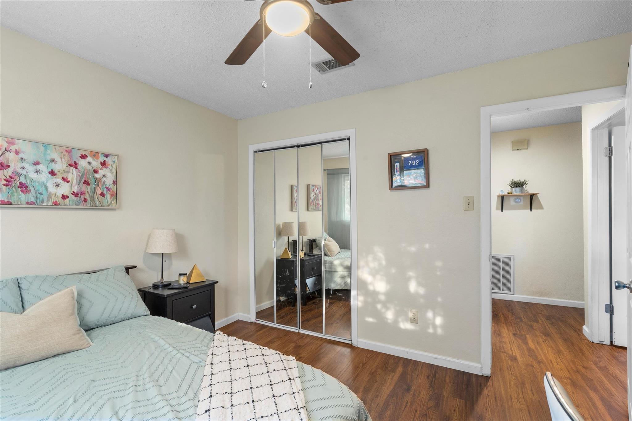 6492 Hart Ln Property Photo 11