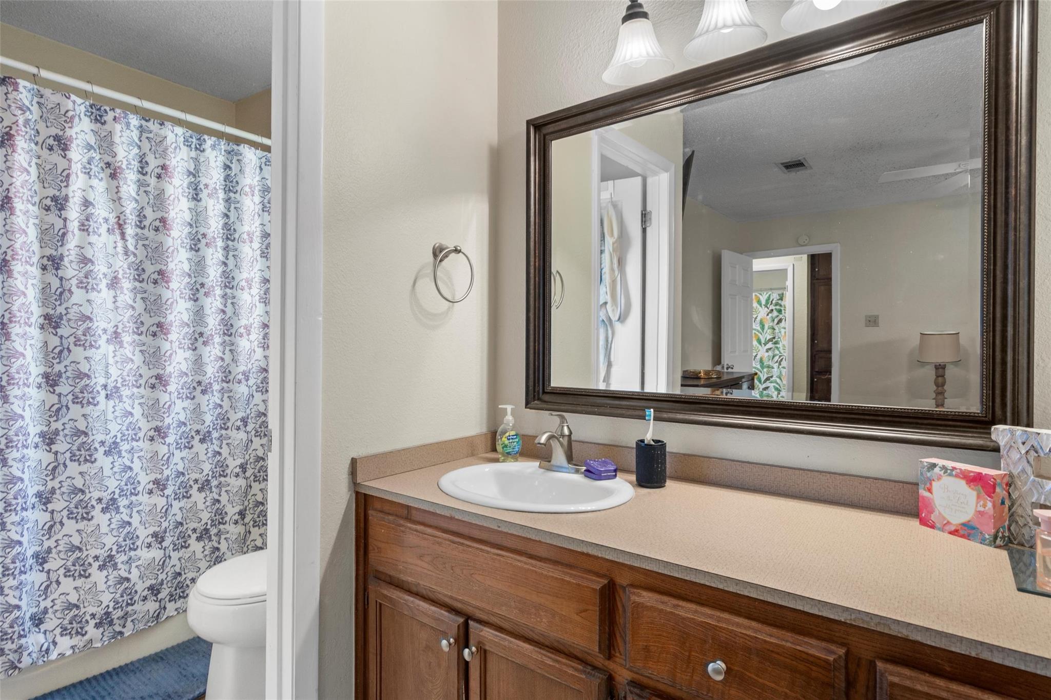 6492 Hart Ln Property Photo 15