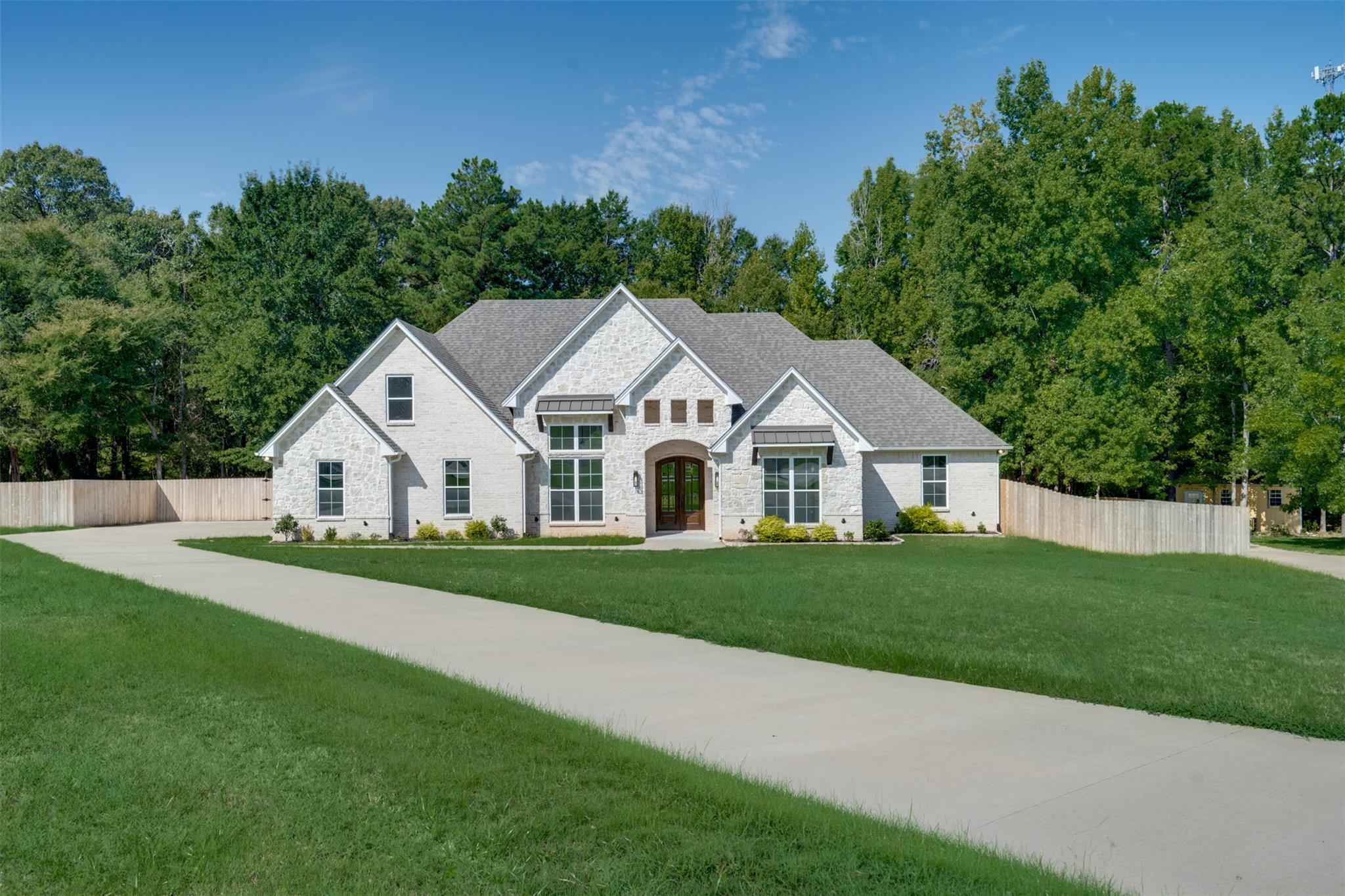 12171 Copper Ct Property Photo 2