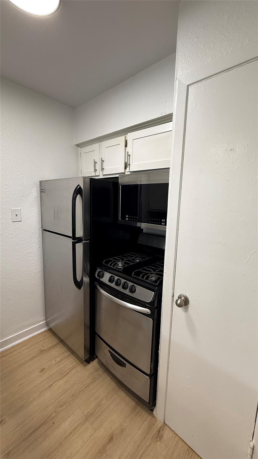 2401 Manor Rd #126 Property Photo 4