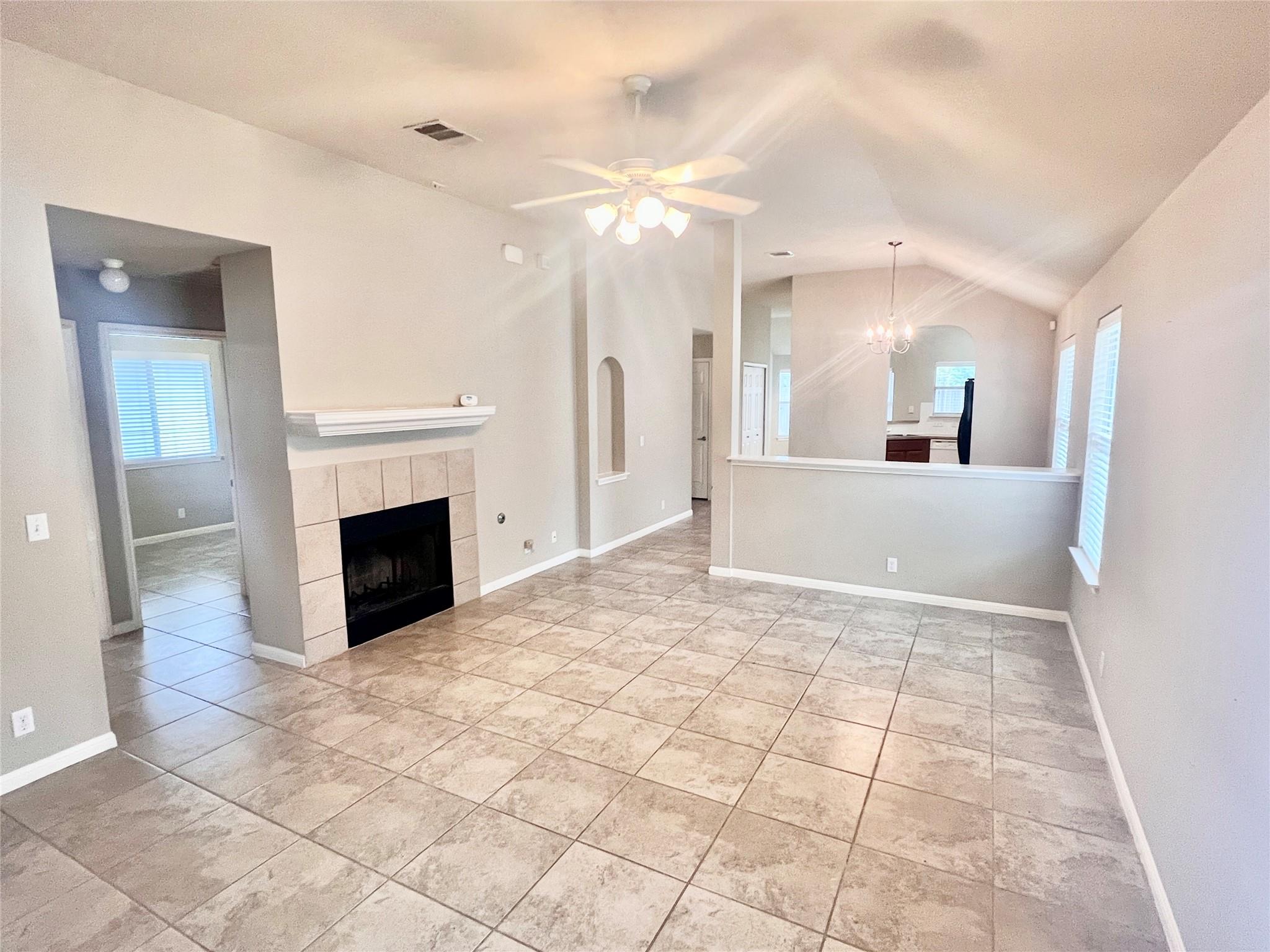 2509 Elara Dr Property Photo 3