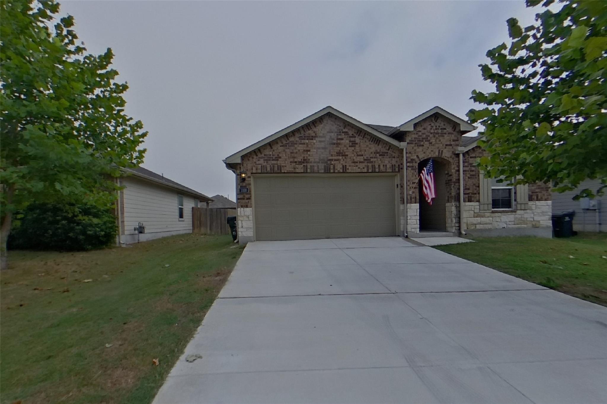 1016 Adler Way Property Photo 1