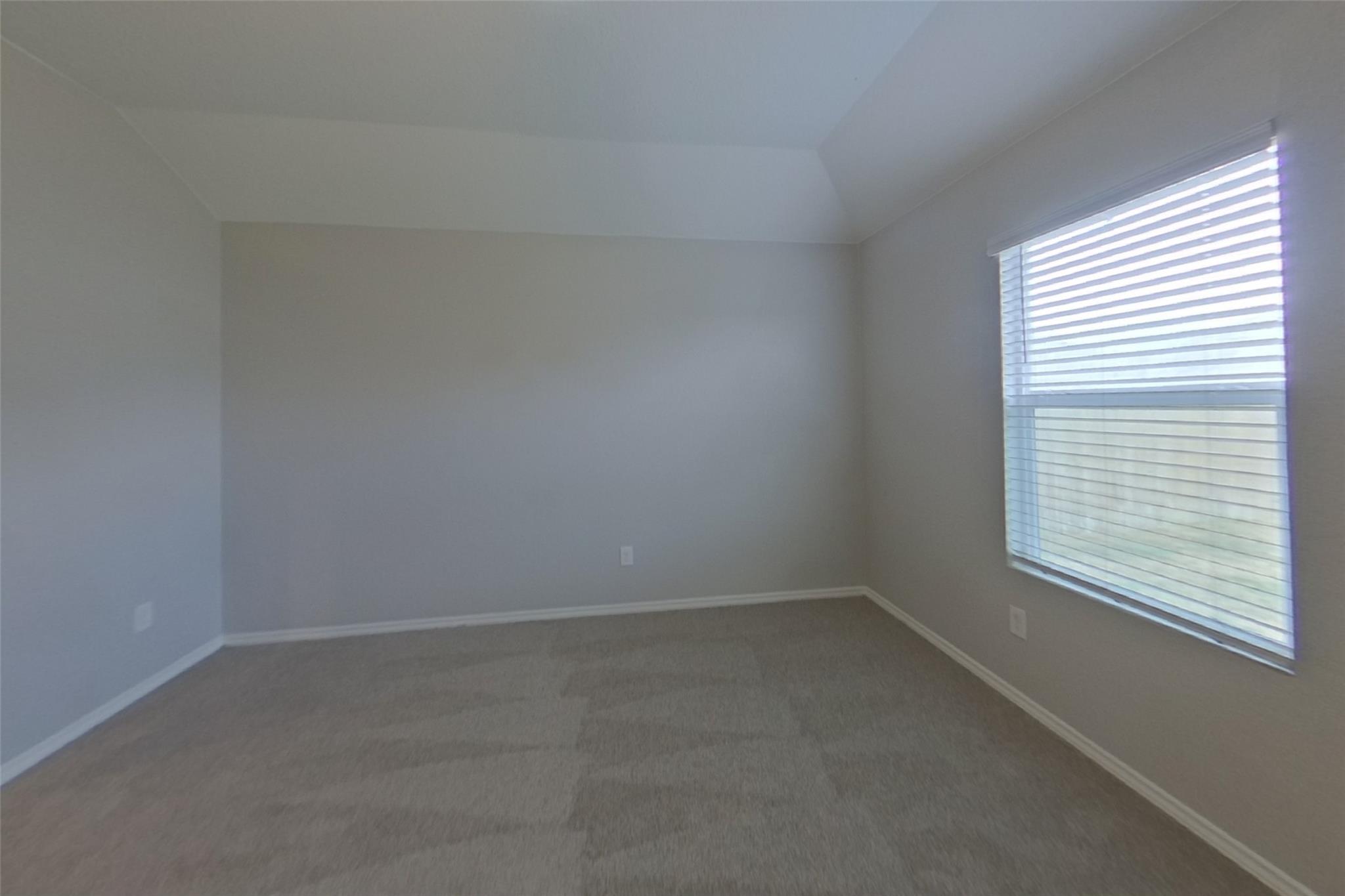 1016 Adler Way Property Photo 6