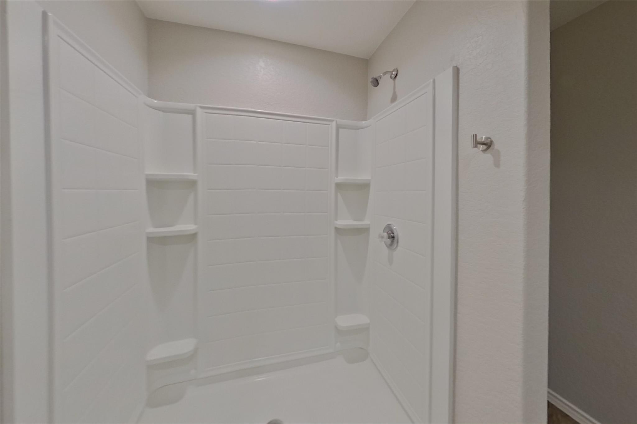 1016 Adler Way Property Photo 8