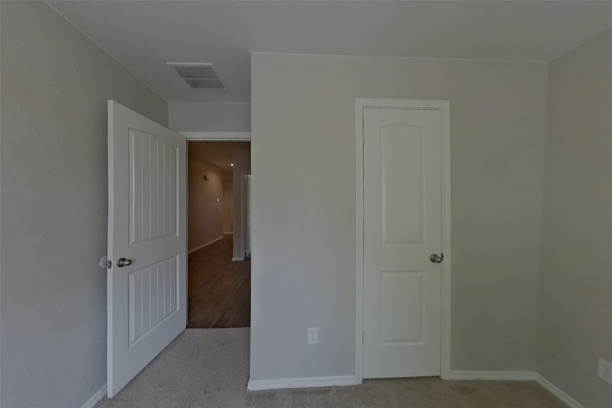 1016 Adler Way Property Photo 10