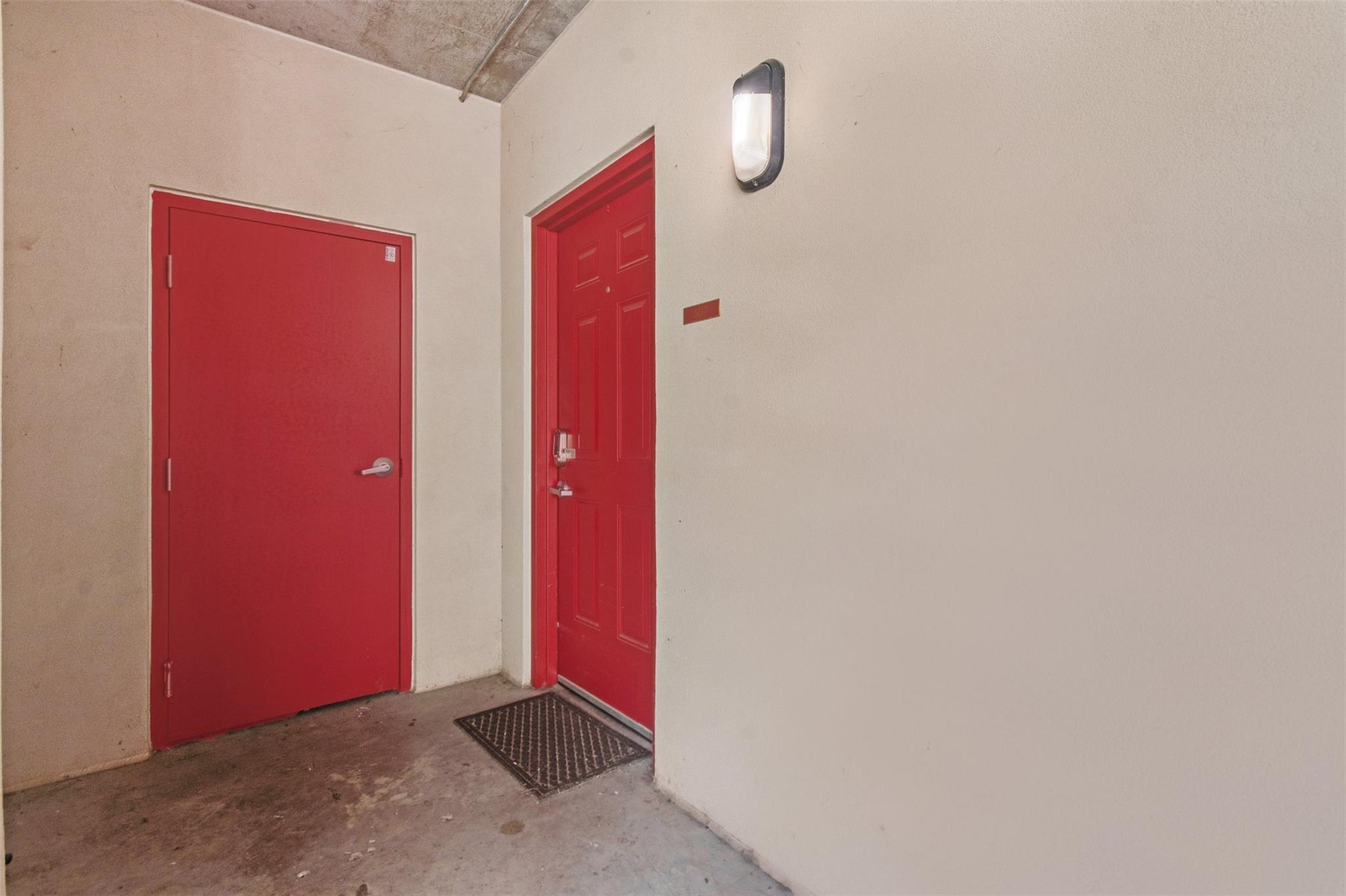 711 W 26th St #607 Property Photo 4