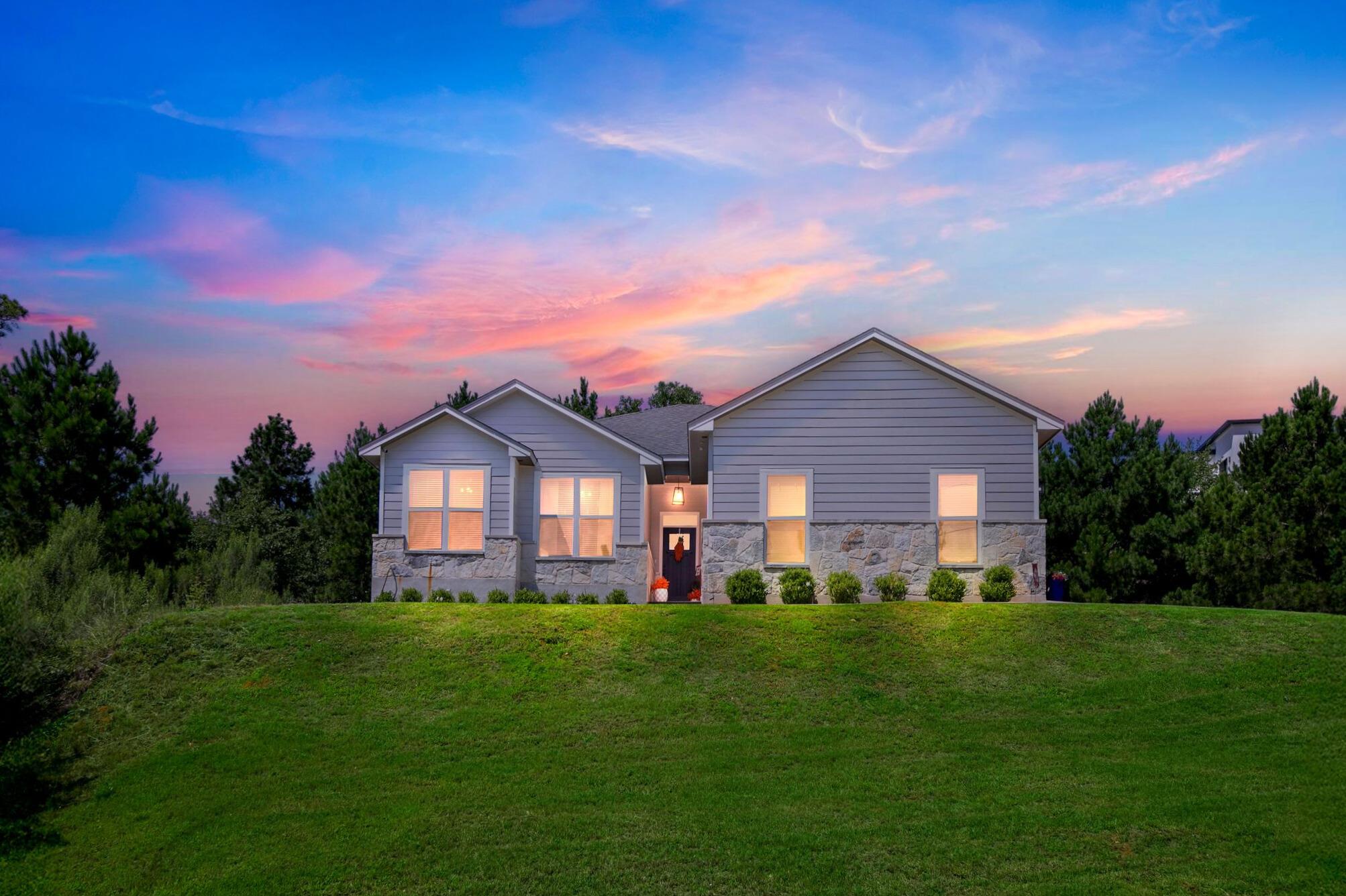 102 Moku Ct