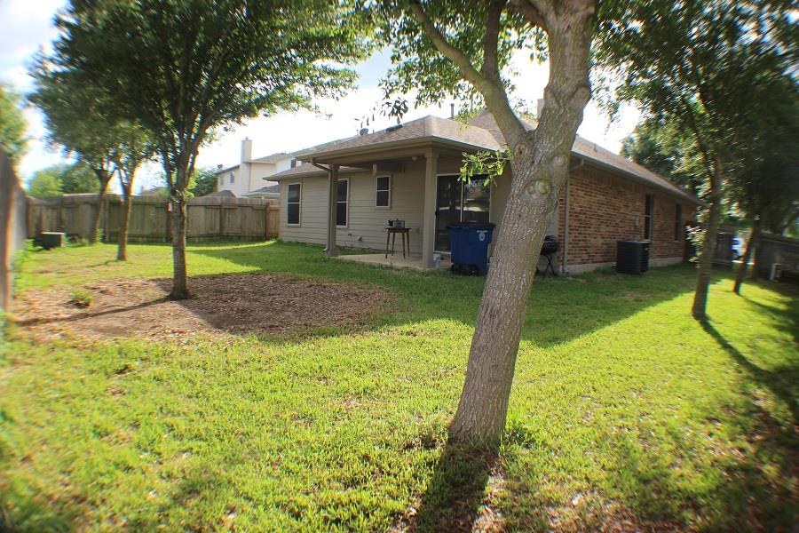 12321 Kilmartin Ln Property Photo 15