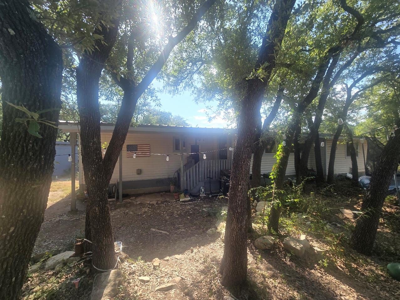 21401 Lindeman Ln Property Photo 1