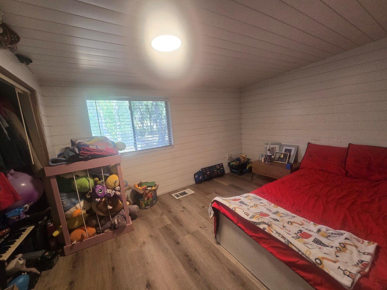 21401 Lindeman Ln Property Photo 15