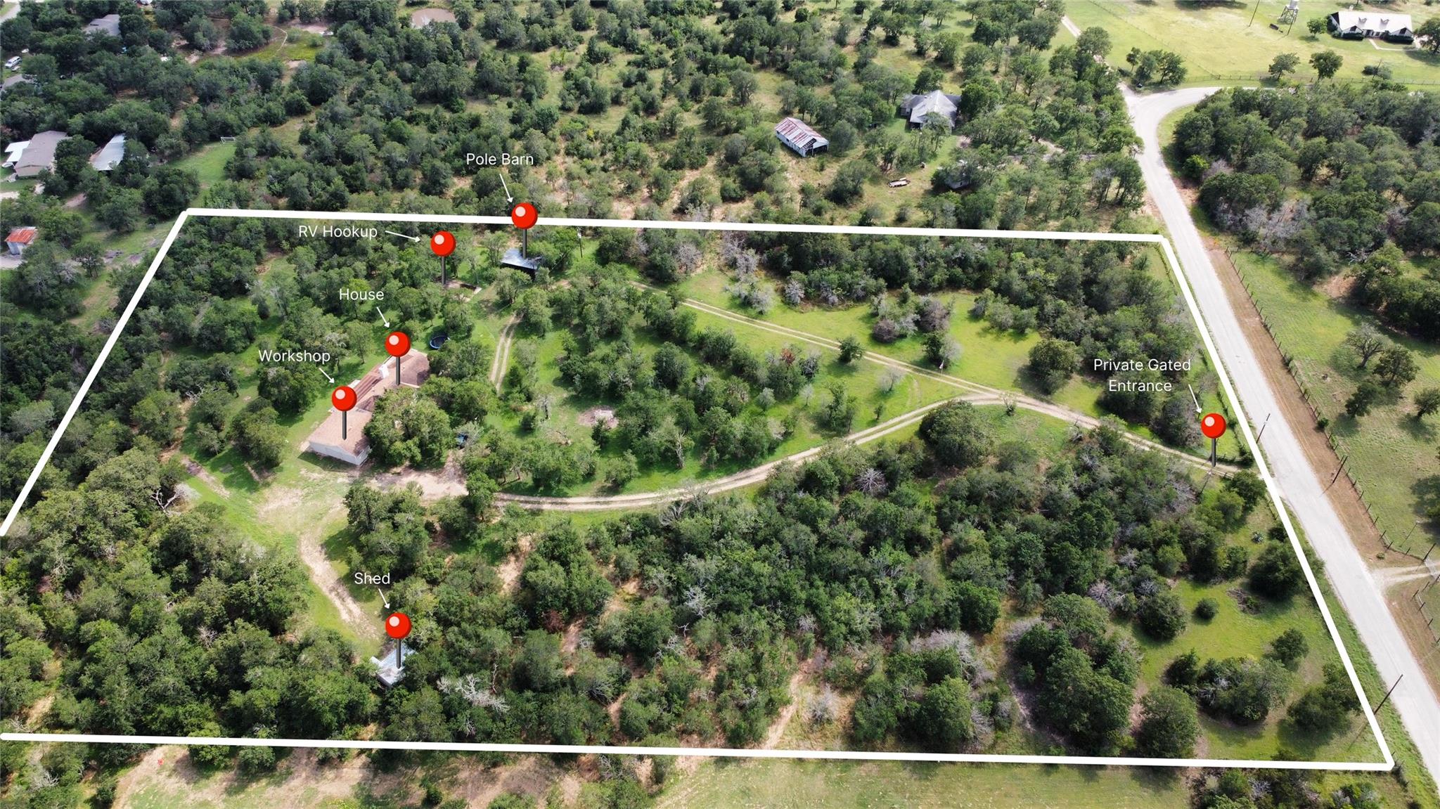 189 Shady Oaks Loop Property Photo 4
