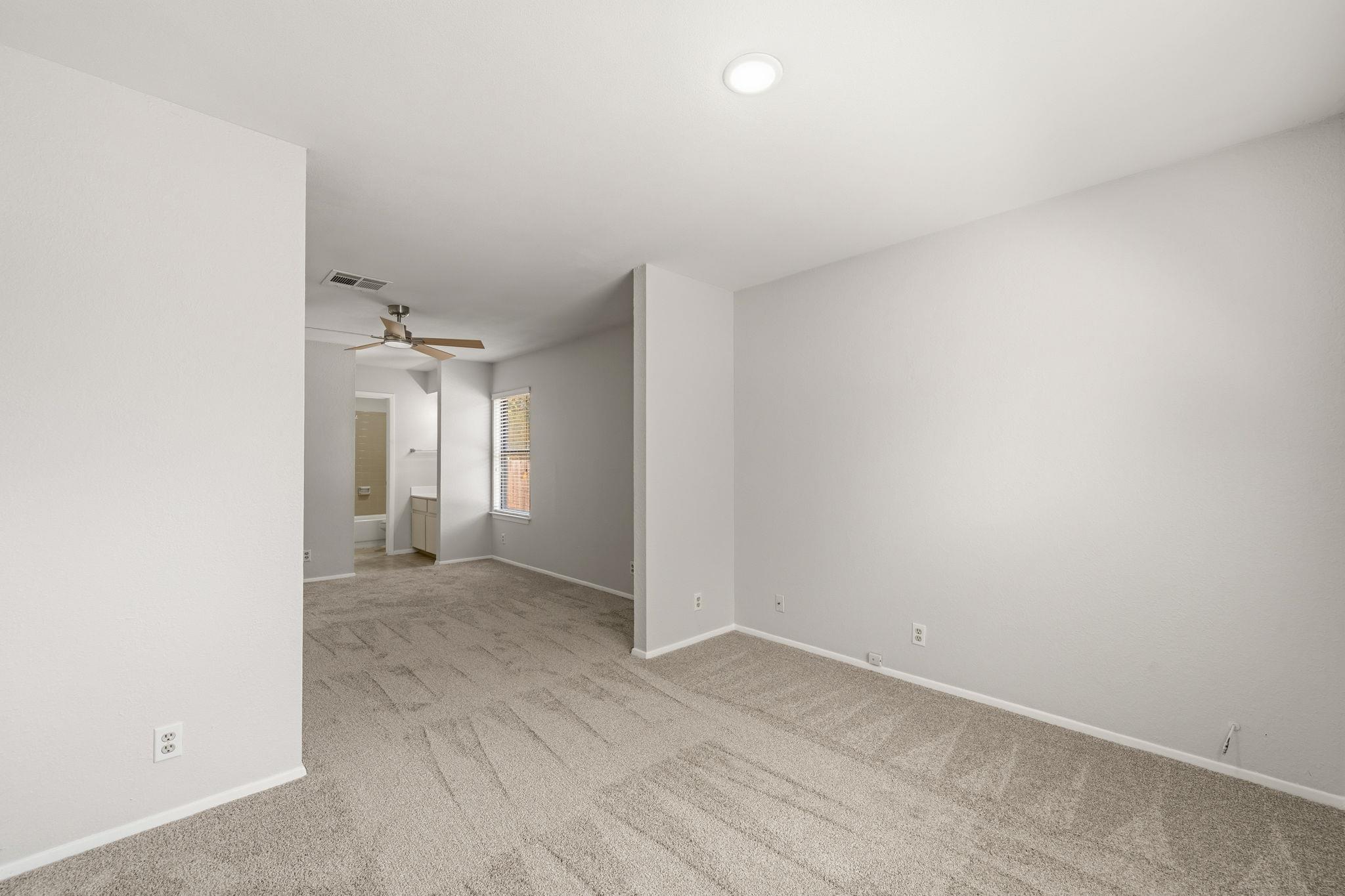 13212 Rampart St Property Photo 23