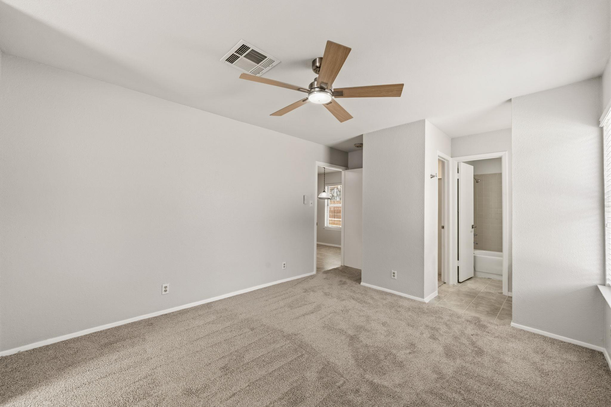 13212 Rampart St Property Photo 25