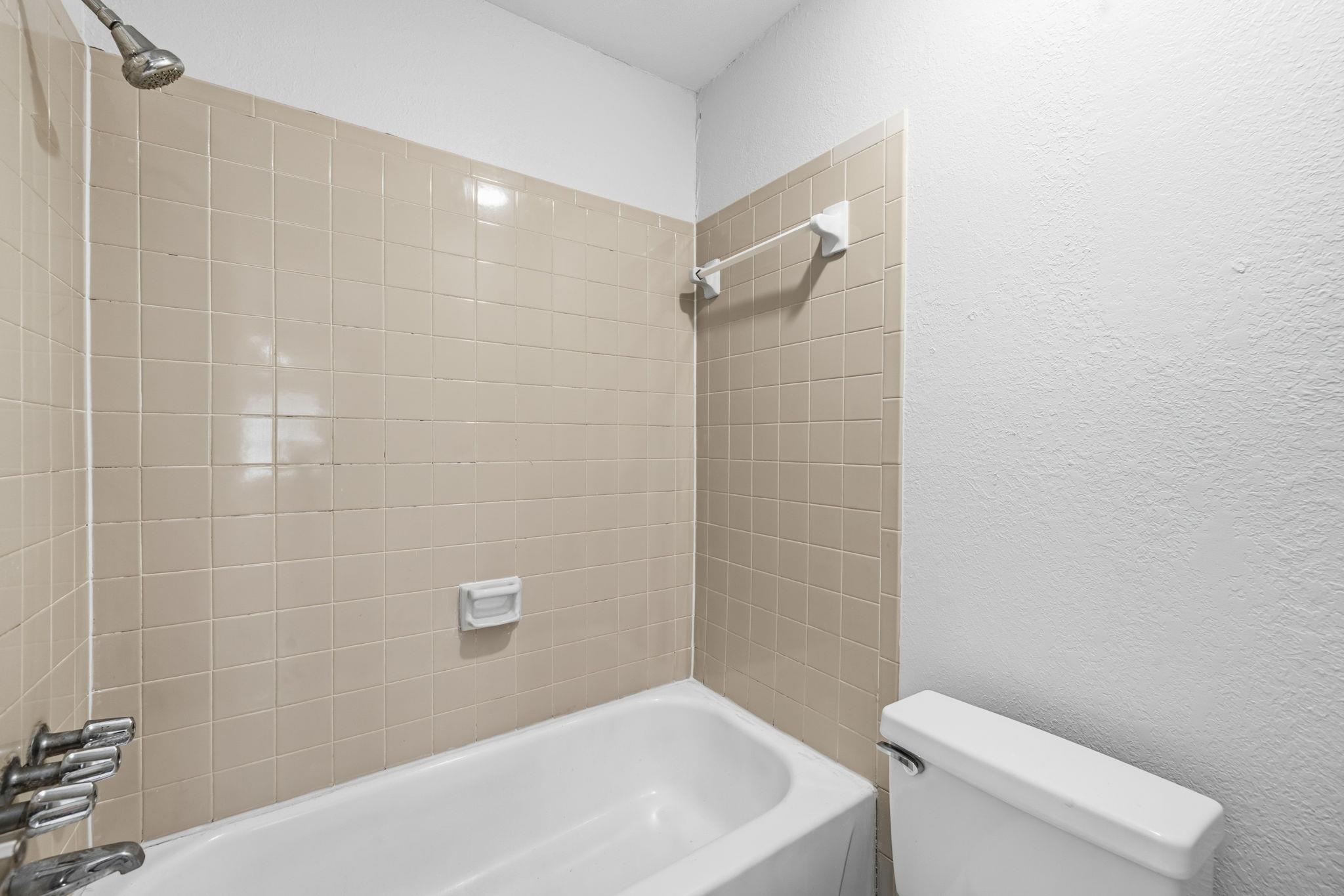 13212 Rampart St Property Photo 28