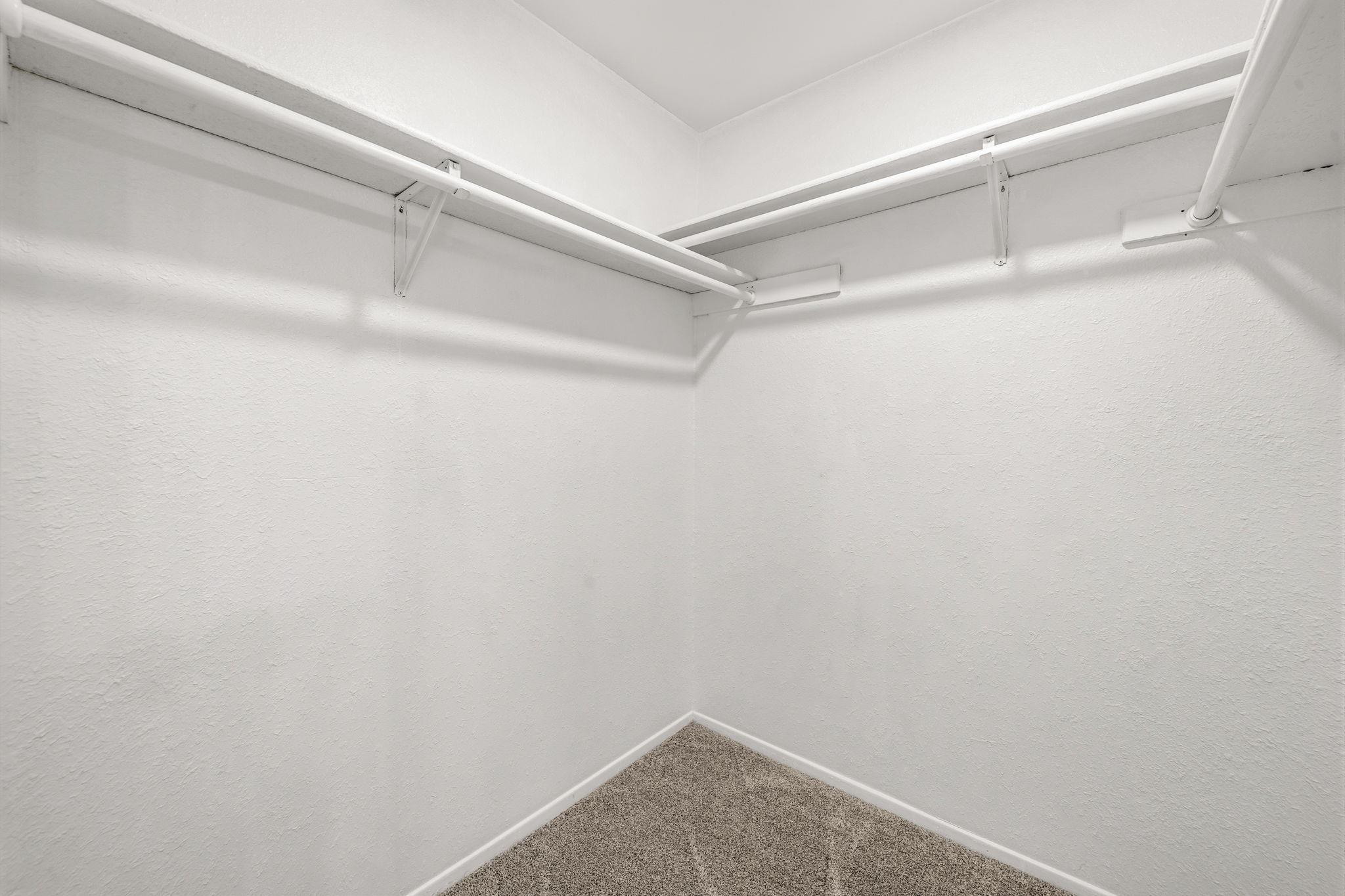 13212 Rampart St Property Photo 29