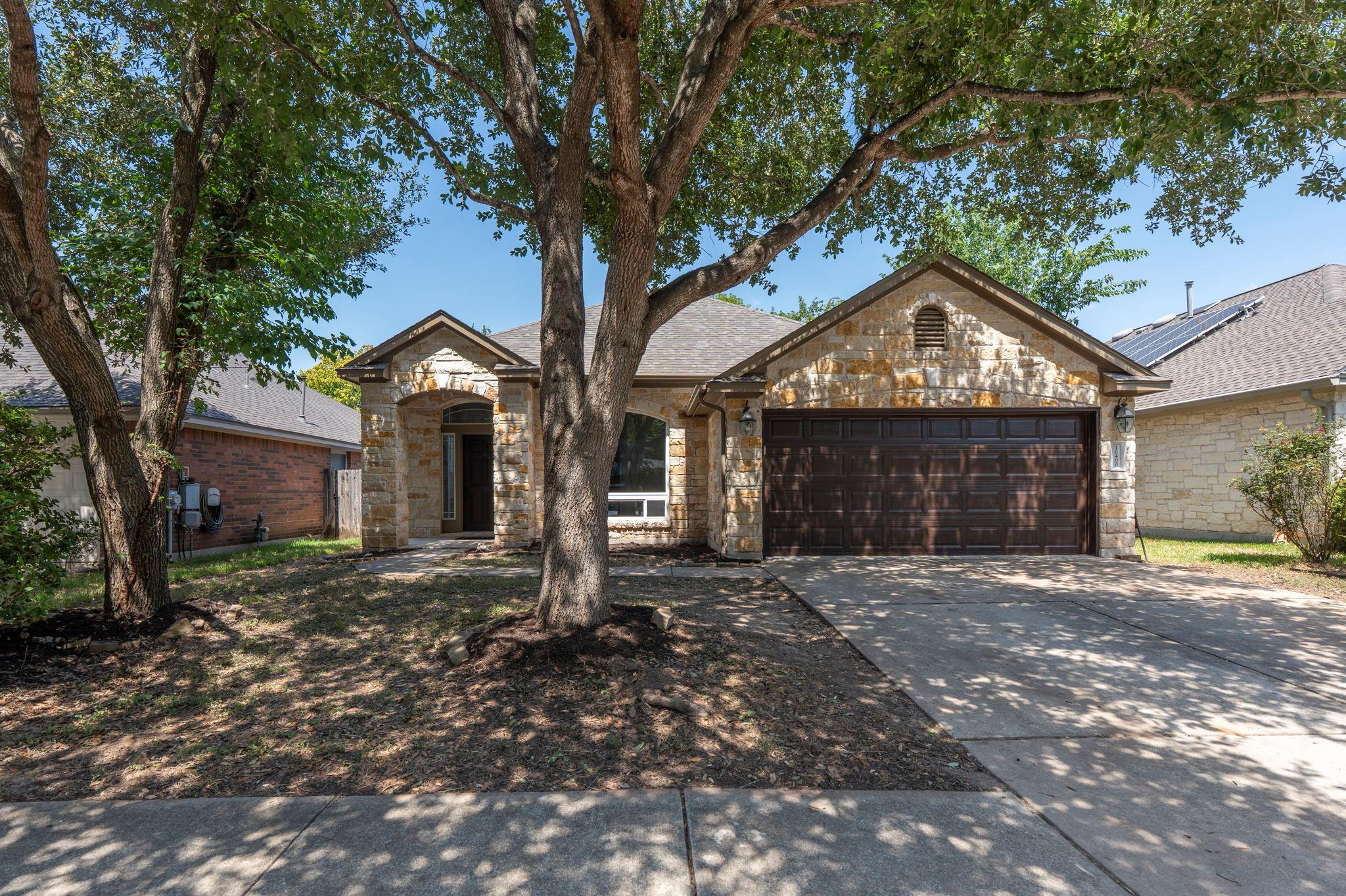 10400 Big Thicket Dr Property Photo 1