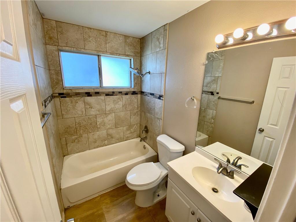 209 N Blue Ridge Pkwy Property Photo 9