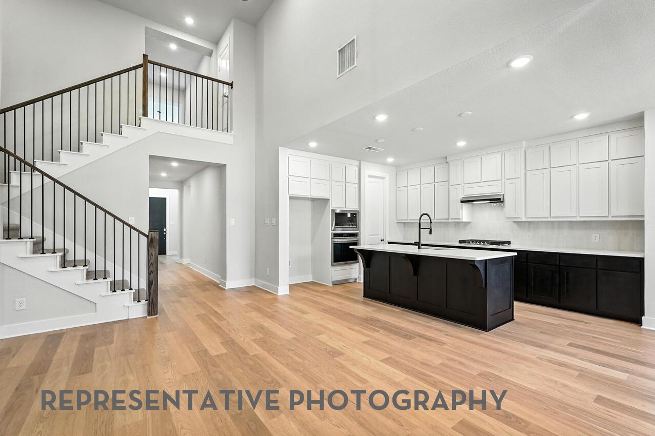 1313 Cypress Paul St Property Photo 2