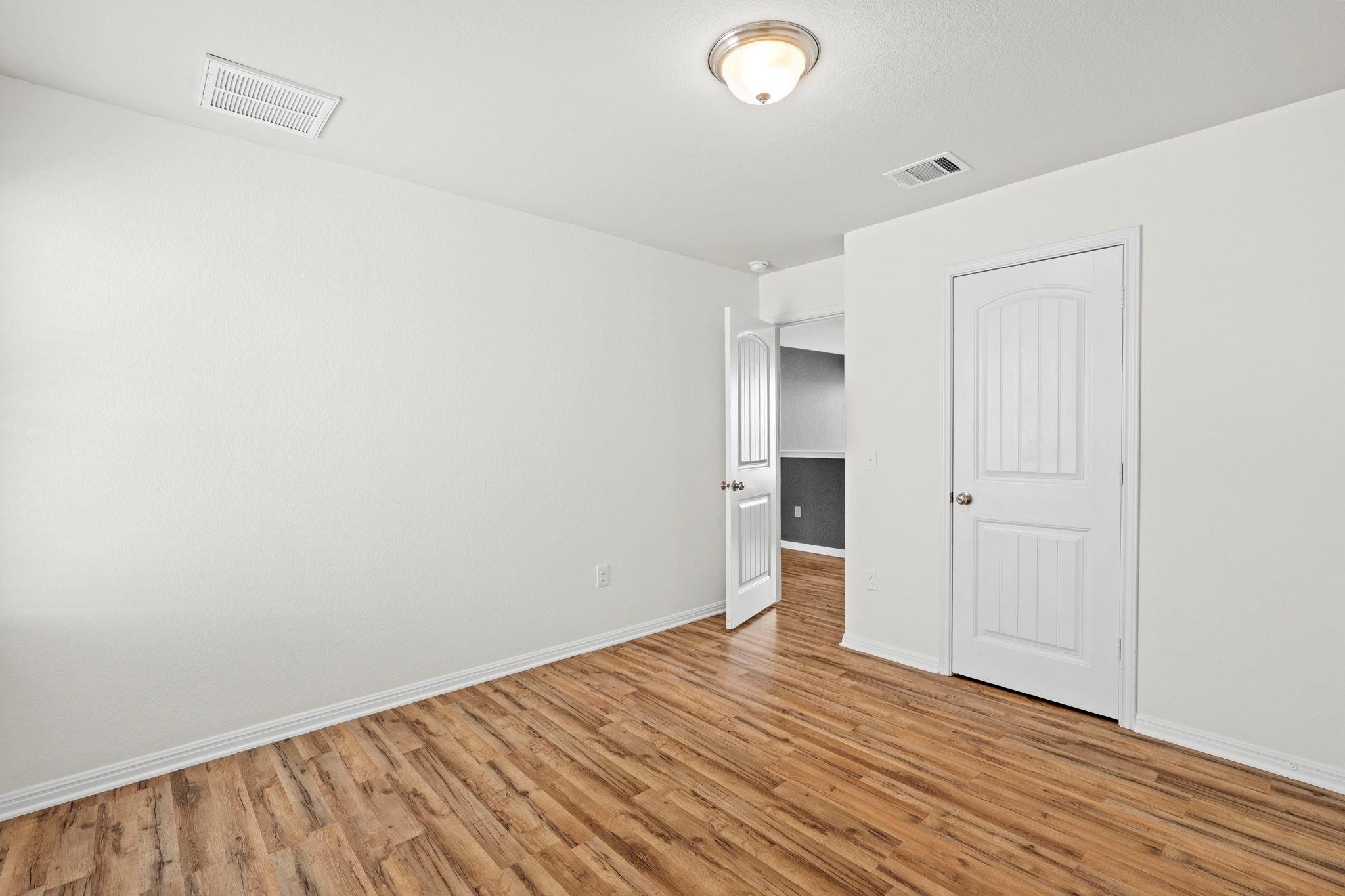 128 Dunlin Ln Property Photo 17