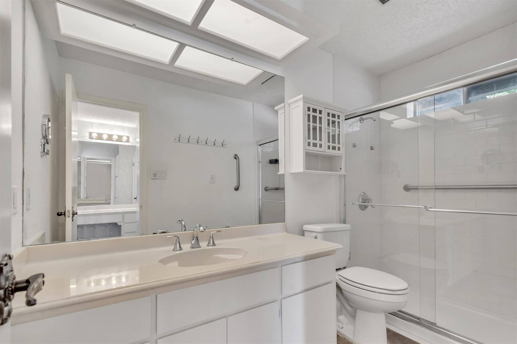 5704 Lands End St Property Photo 13