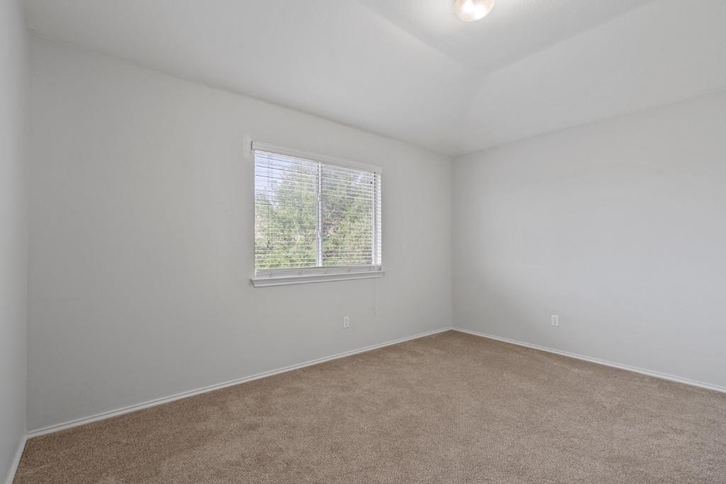 120 Brazos Ln Property Photo 19