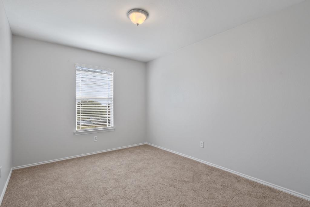 120 Brazos Ln Property Photo 24