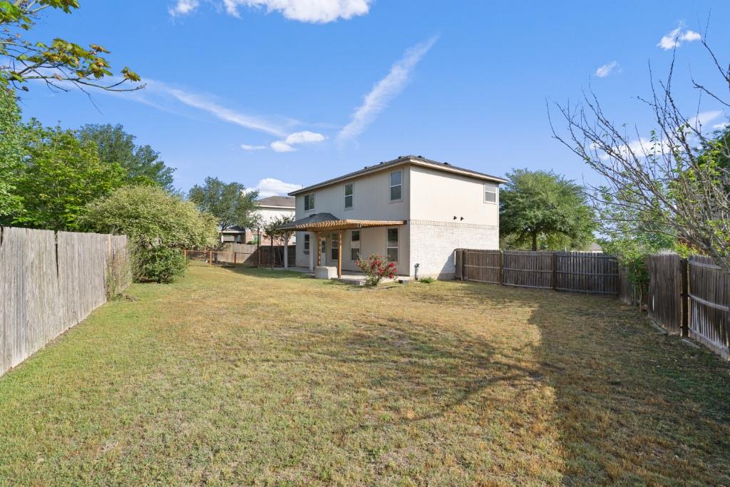 120 Brazos Ln Property Photo 29