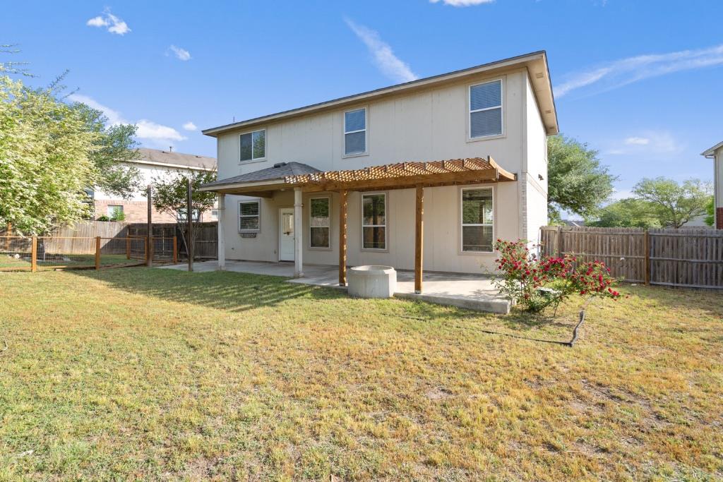 120 Brazos Ln Property Photo 30