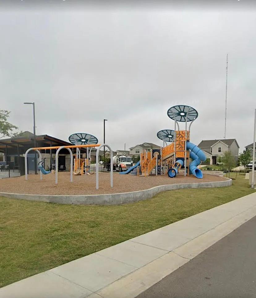 501 Black Alder St Property Photo 37