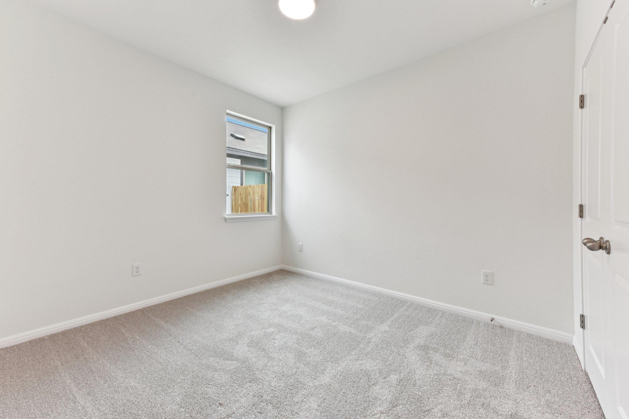 124 Tenny Ln Property Photo 11