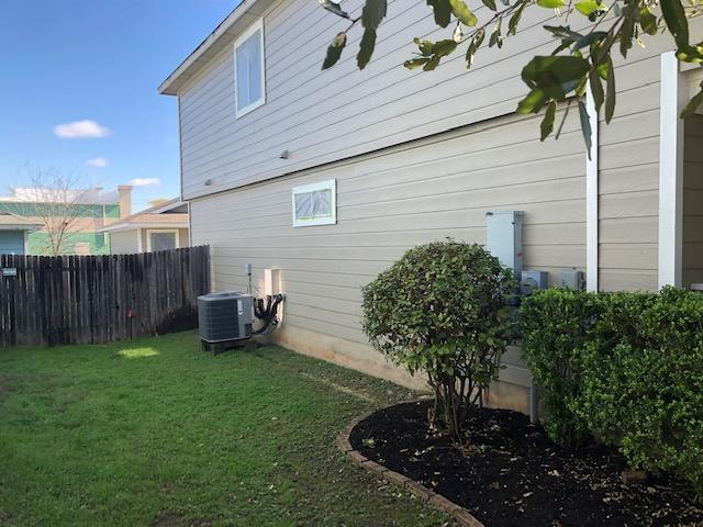 9217 Rowlands Sayle Rd Property Photo 15