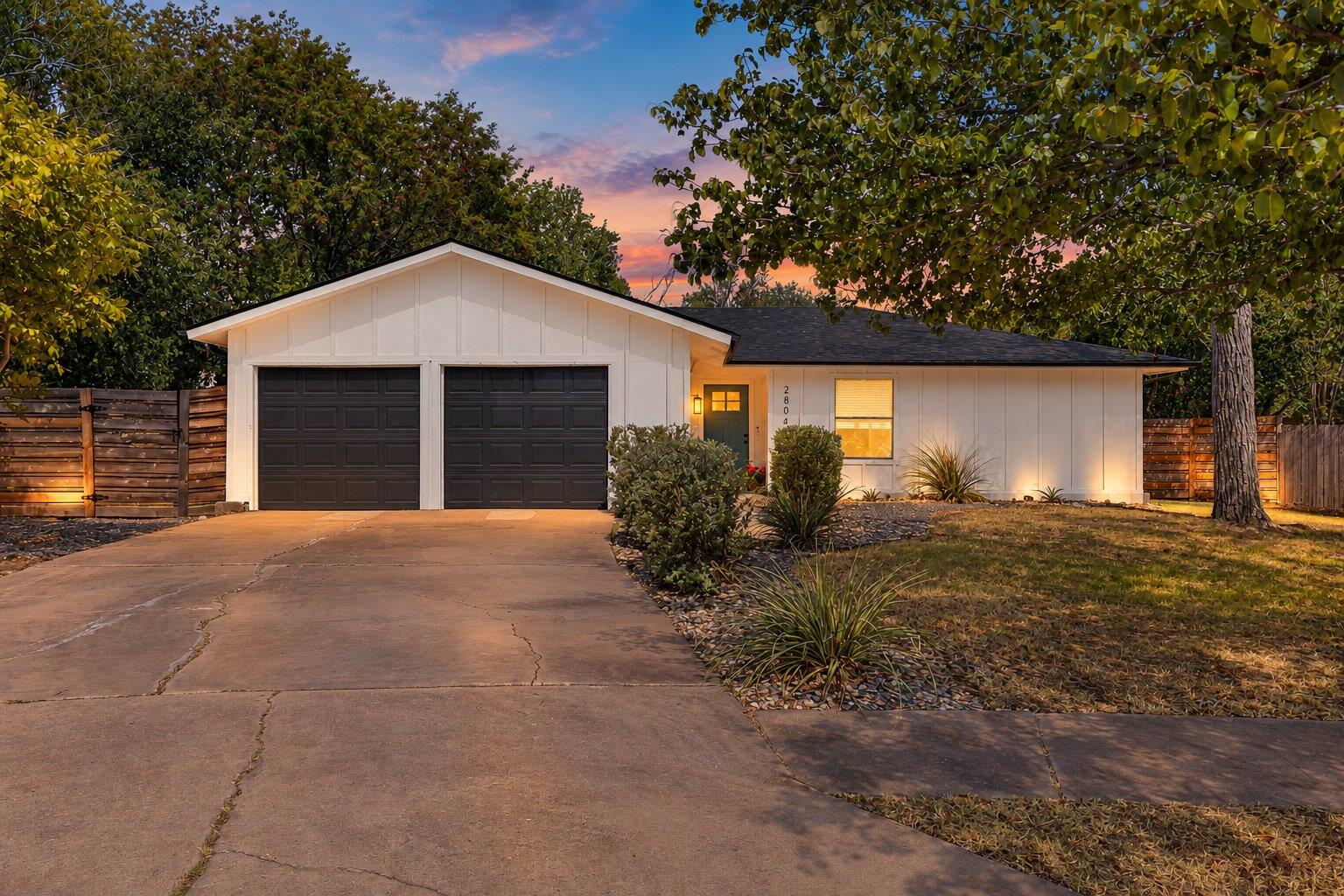 2804 Leeds Cv Property Photo 1