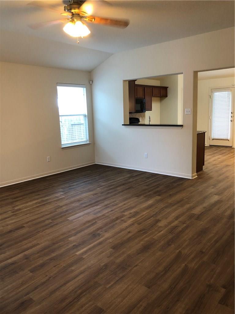 13316 Pine Needle St Property Photo 3