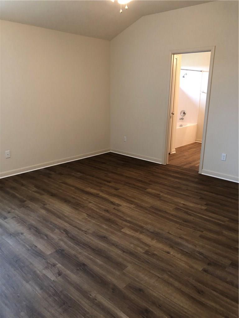 13316 Pine Needle St Property Photo 7