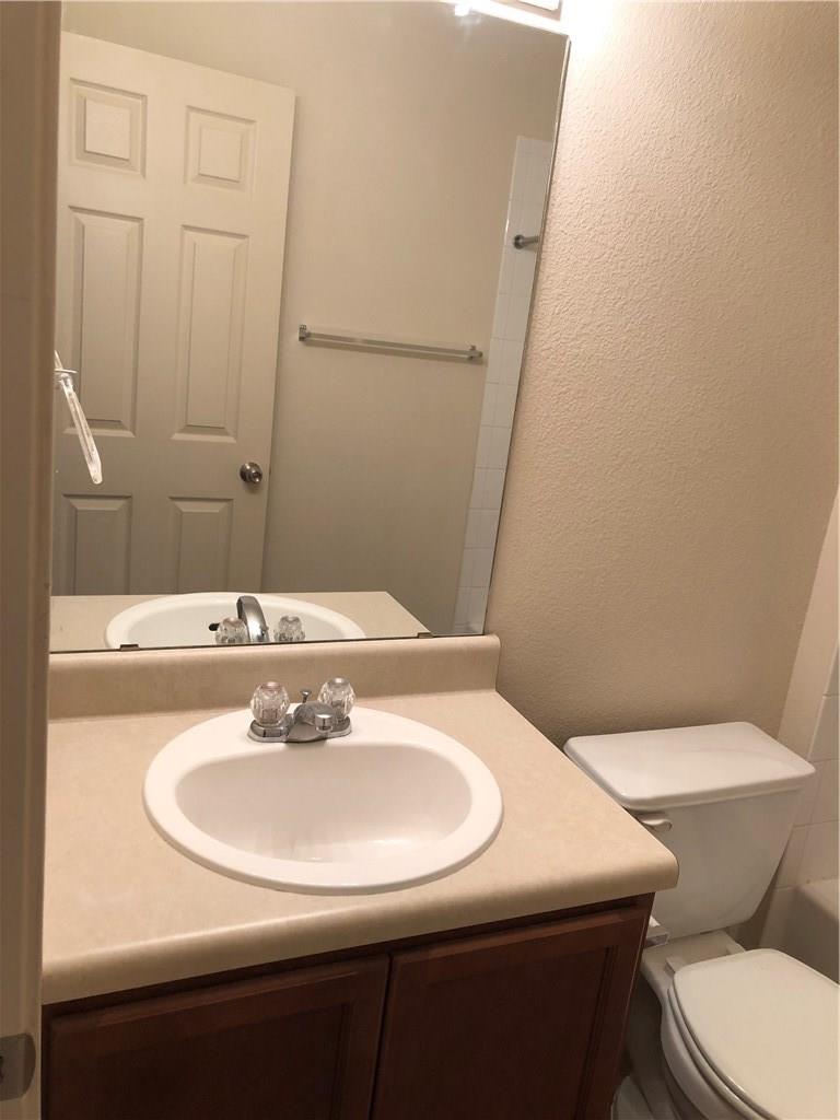 13316 Pine Needle St Property Photo 11