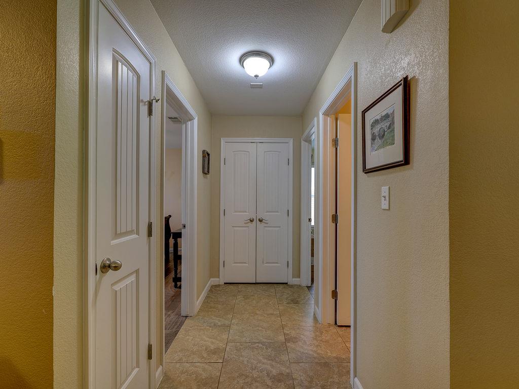 1002 Deep Wood Dr Property Photo 14