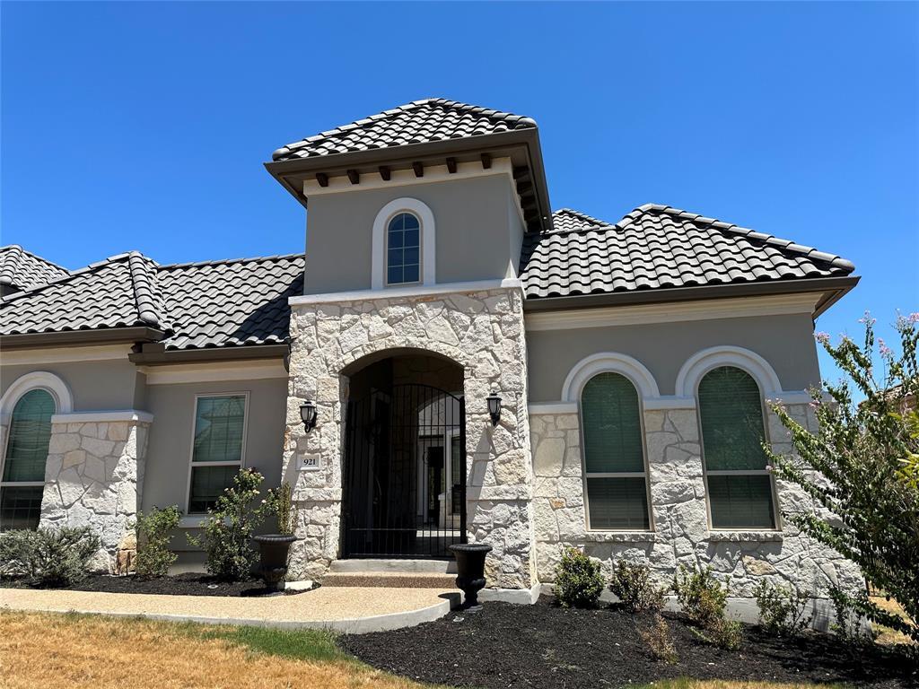921 Morning Moon Cir Property Photo