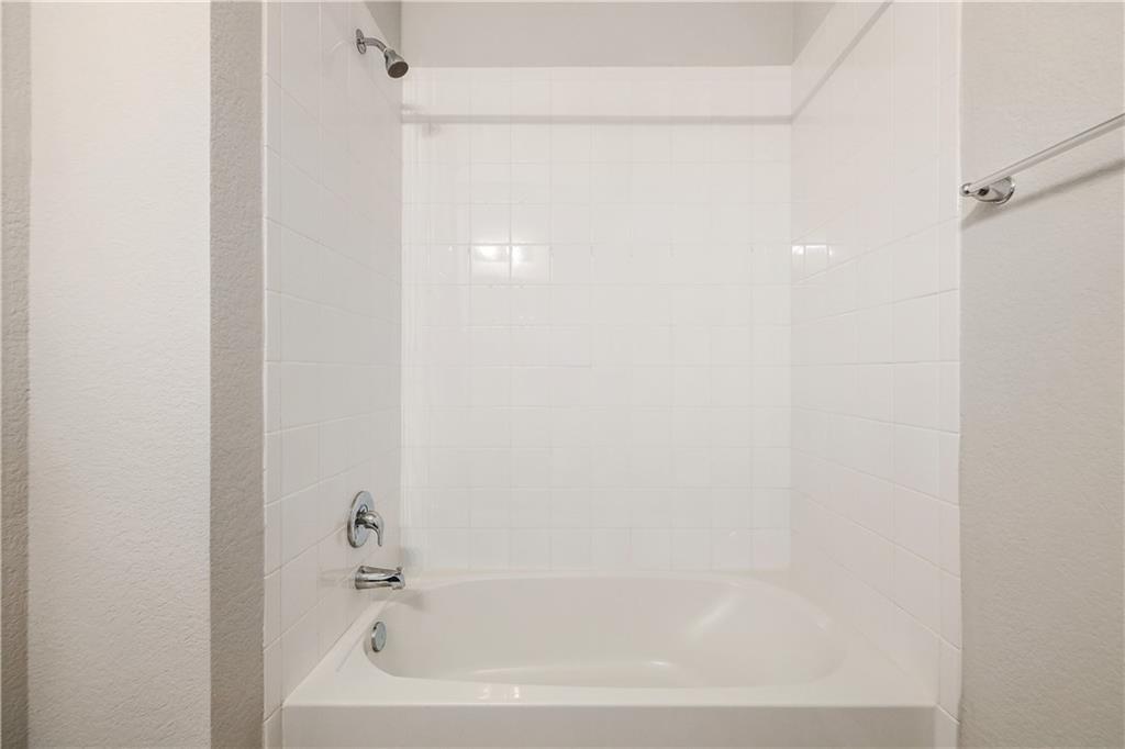 2920 Bridekirk Dr Property Photo 21