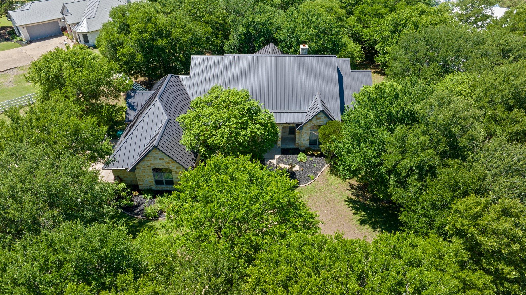 302 Park Ridge Dr Property Photo