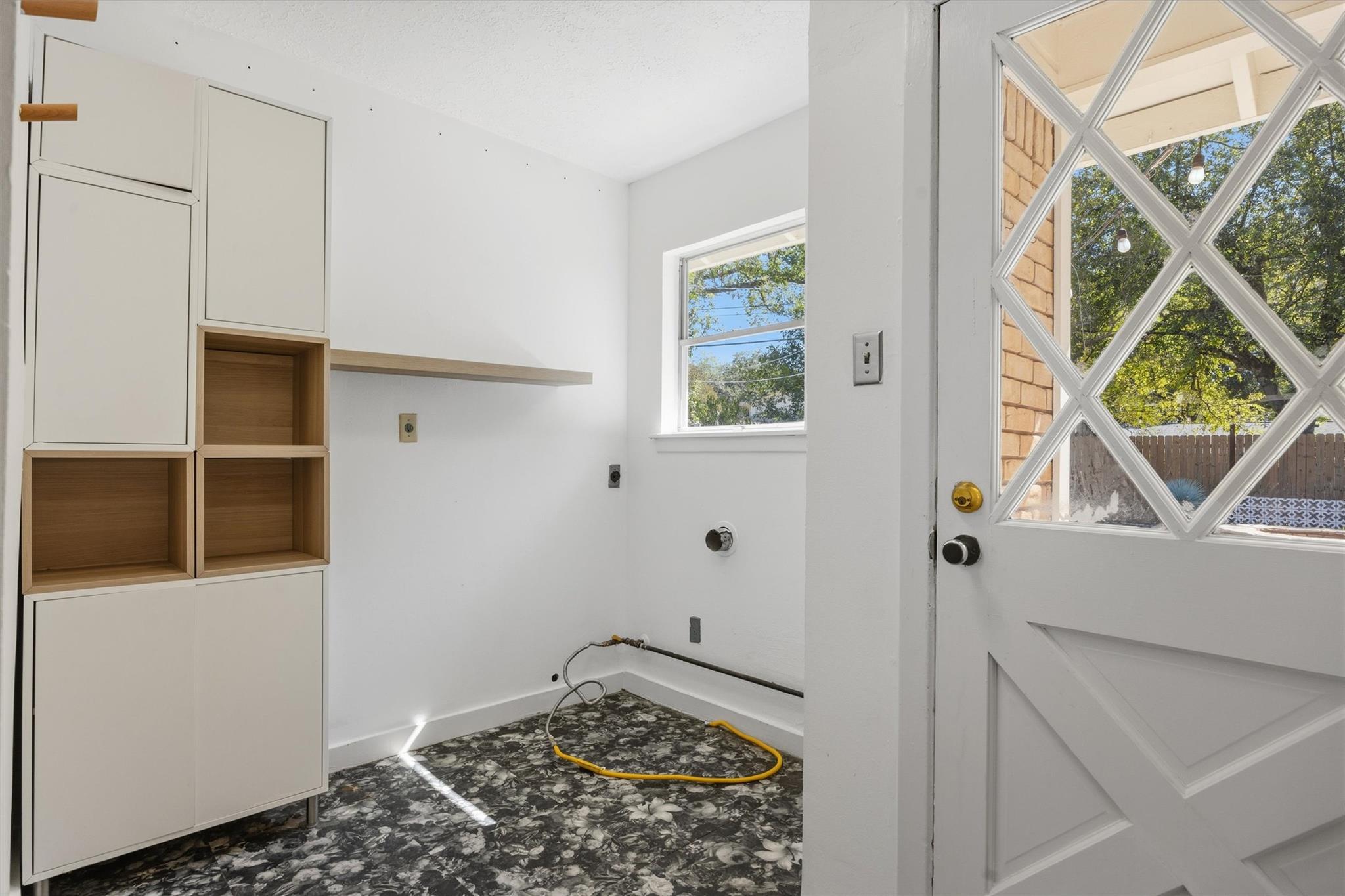 4605 Pack Saddle Pass Property Photo 29
