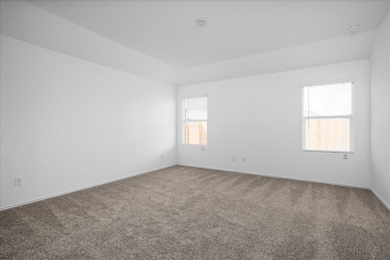 104 Vintage Dr Property Photo 12