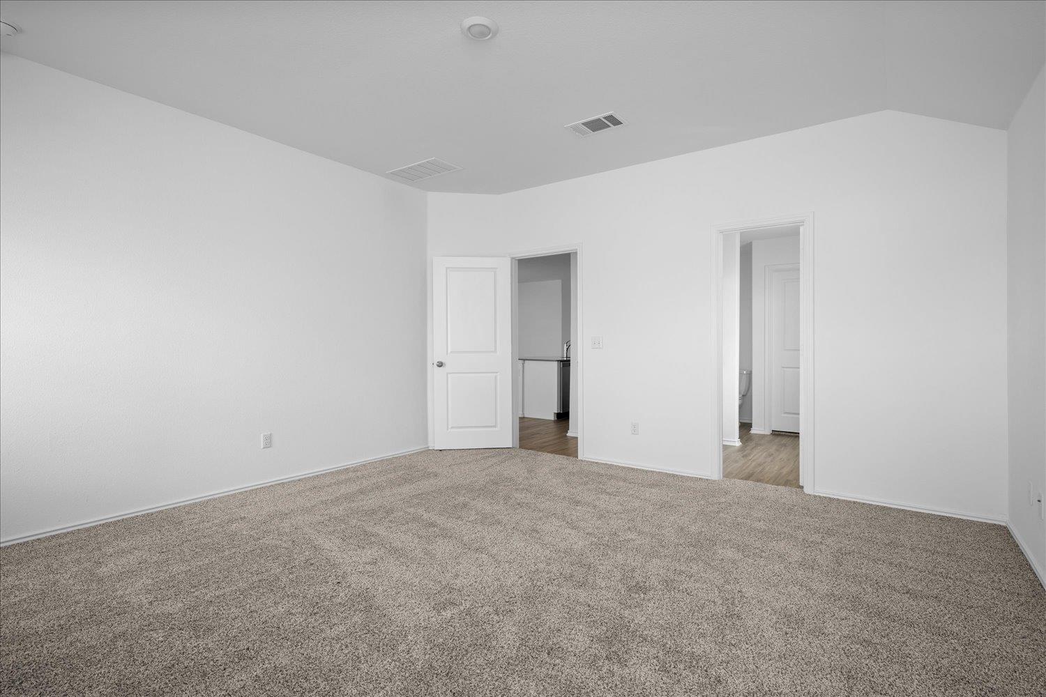 104 Vintage Dr Property Photo 13